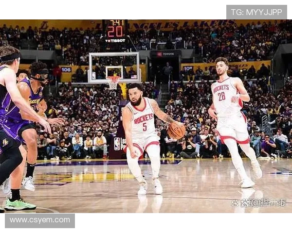 美国NBA赛场火箭队比赛全场战况分析