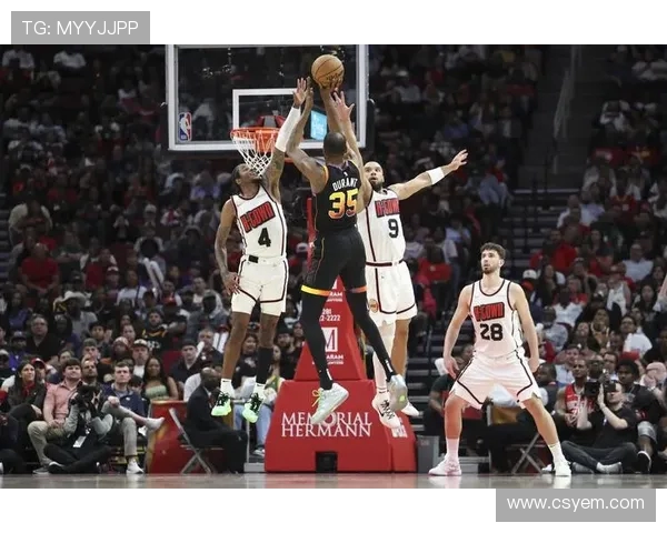 斯普利特期待年轻球员在季后赛争夺战中的精彩表现与成长